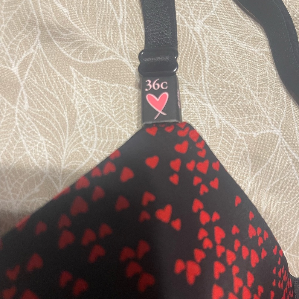 Victoria's Secret Bra with heart Pattern